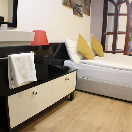 Vvr Hotel 4*