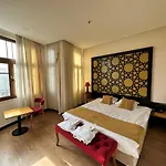 Vvr Hotel 4*