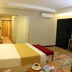 Hotel Vvr 4*